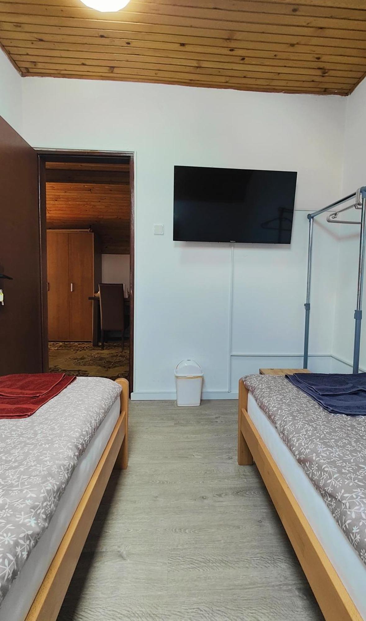 Prenociste 3 Sobe Hotel SJJ Buitenkant foto
