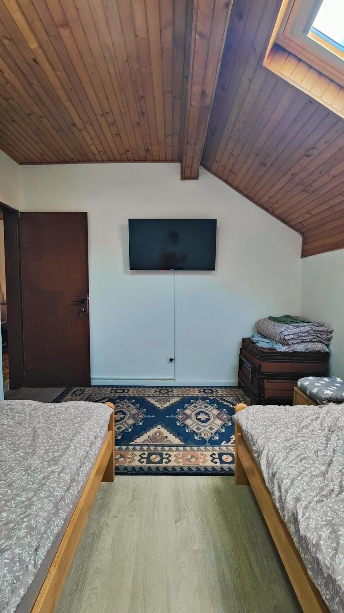 Prenociste 3 Sobe Hotel SJJ Buitenkant foto